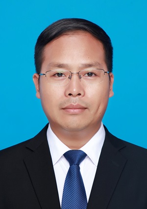 陆俊 威廉希尔williamhill中文.jpg